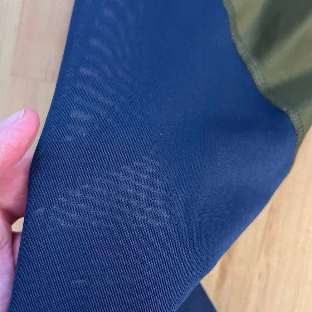 Nike Dri Fit Women's Olive, Navy, and Gray Leggings Size XS